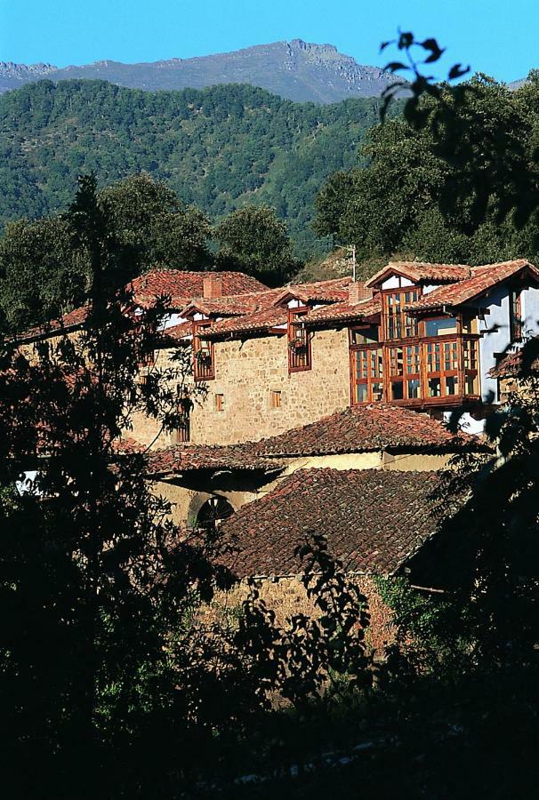 Posada La Trebede Perrozo Exterior foto